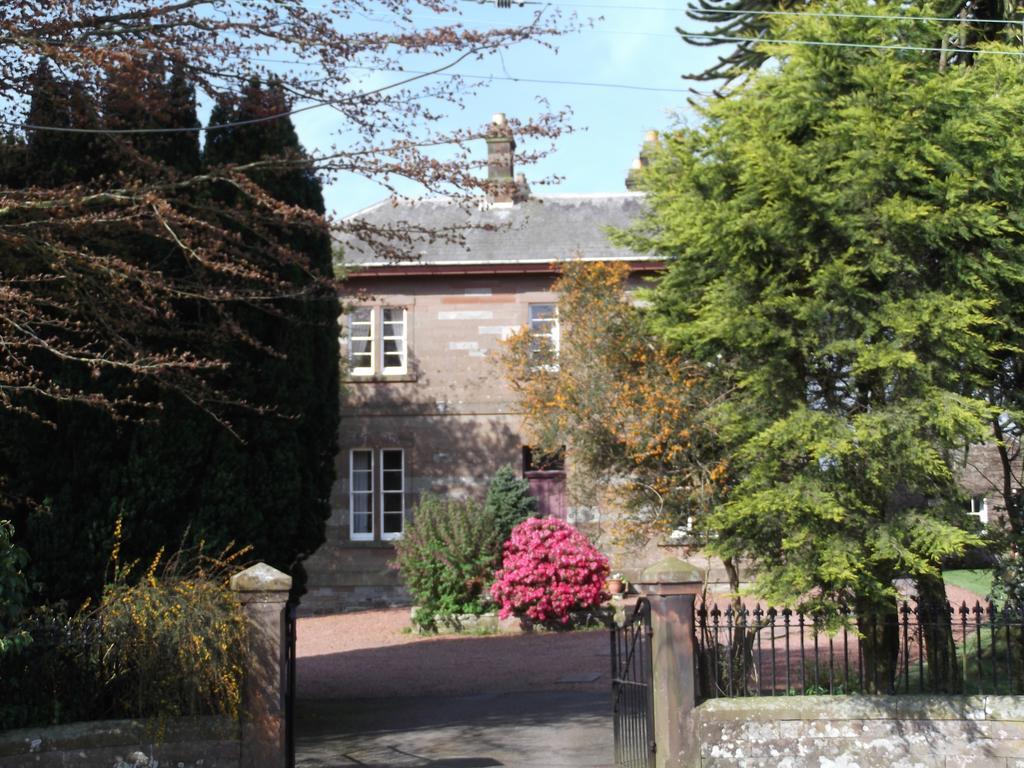 グレトナ・グリーン Kirkpatrick House Bed & Breakfast エクステリア 写真